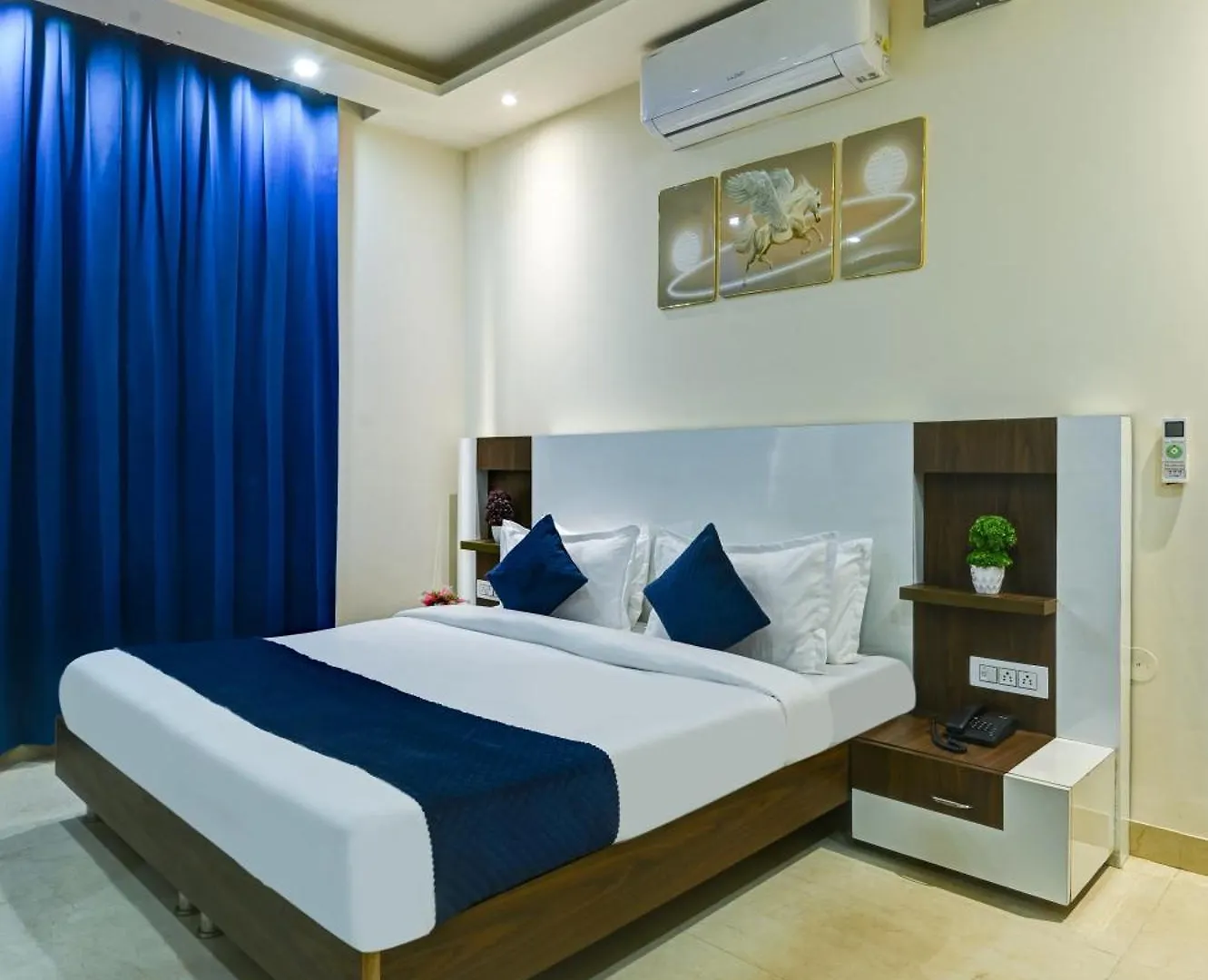 Nexhub Stay - Unitech Cyber Park Gurgaon 3*,  India